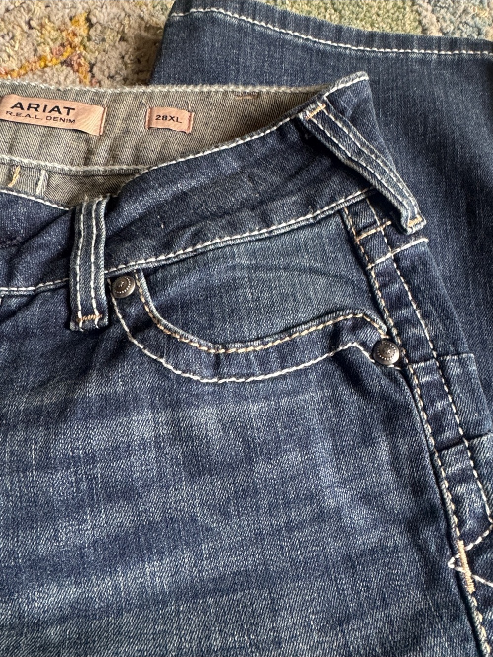 ARIAT MID RISE BOOTCUT WOMENS JEANS IN SZ 28 XL…NWT…INSEAM 37”. - Picture 7 of 8